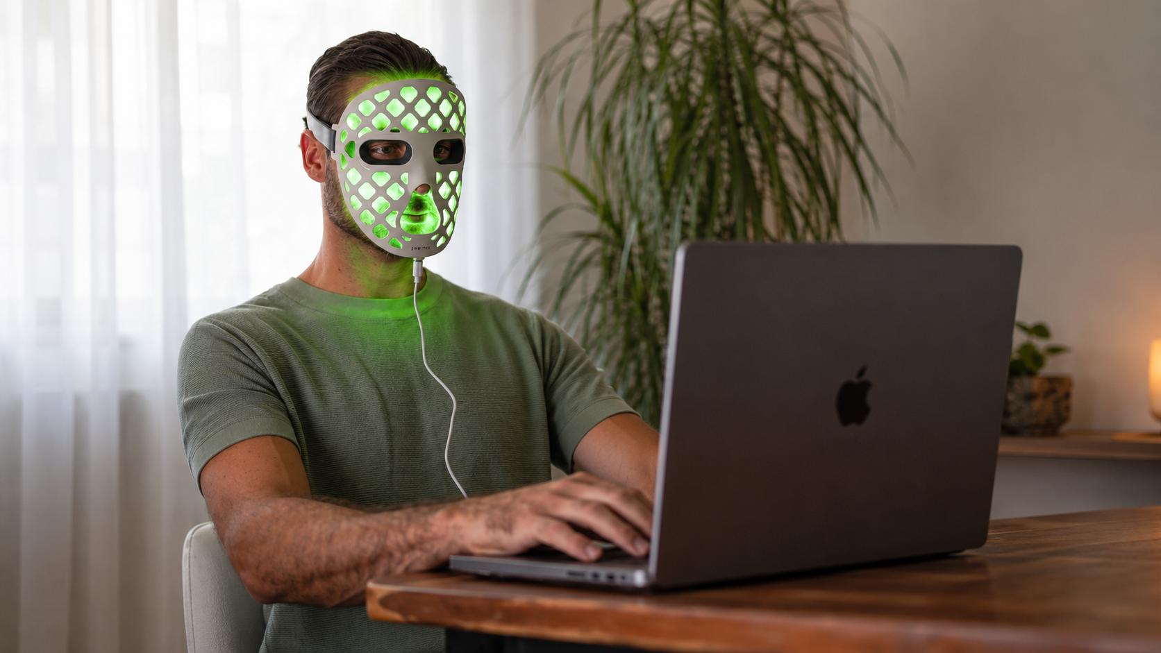 ETERNO LED Face Mask — 4 Wavelengths, Zero Contact - red light | EMR-TEK