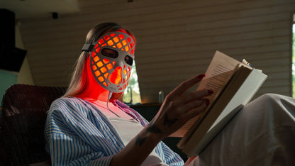 ETERNO LED Face Mask — 4 Wavelengths, Zero Contact - red light | EMR-TEK