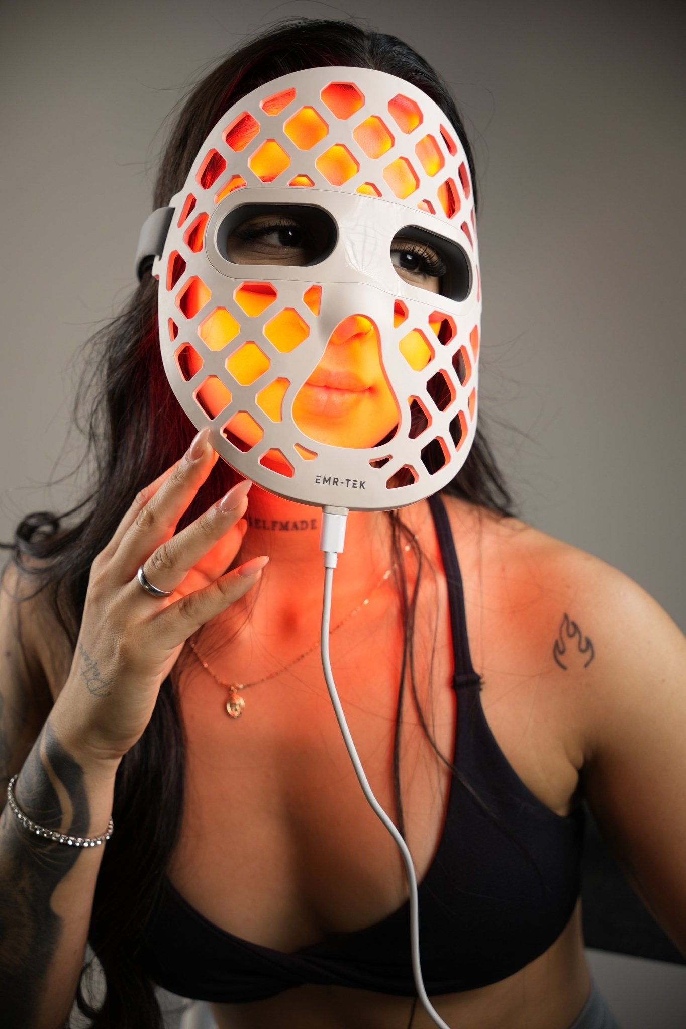 ETERNO LED Face Mask — 4 Wavelengths, Zero Contact - red light | EMR-TEK